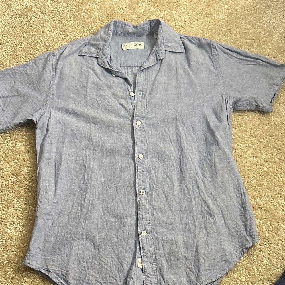 Men’s Short-Sleeve Button-Up Shirt in Light Blue Cotton/Linen Blend